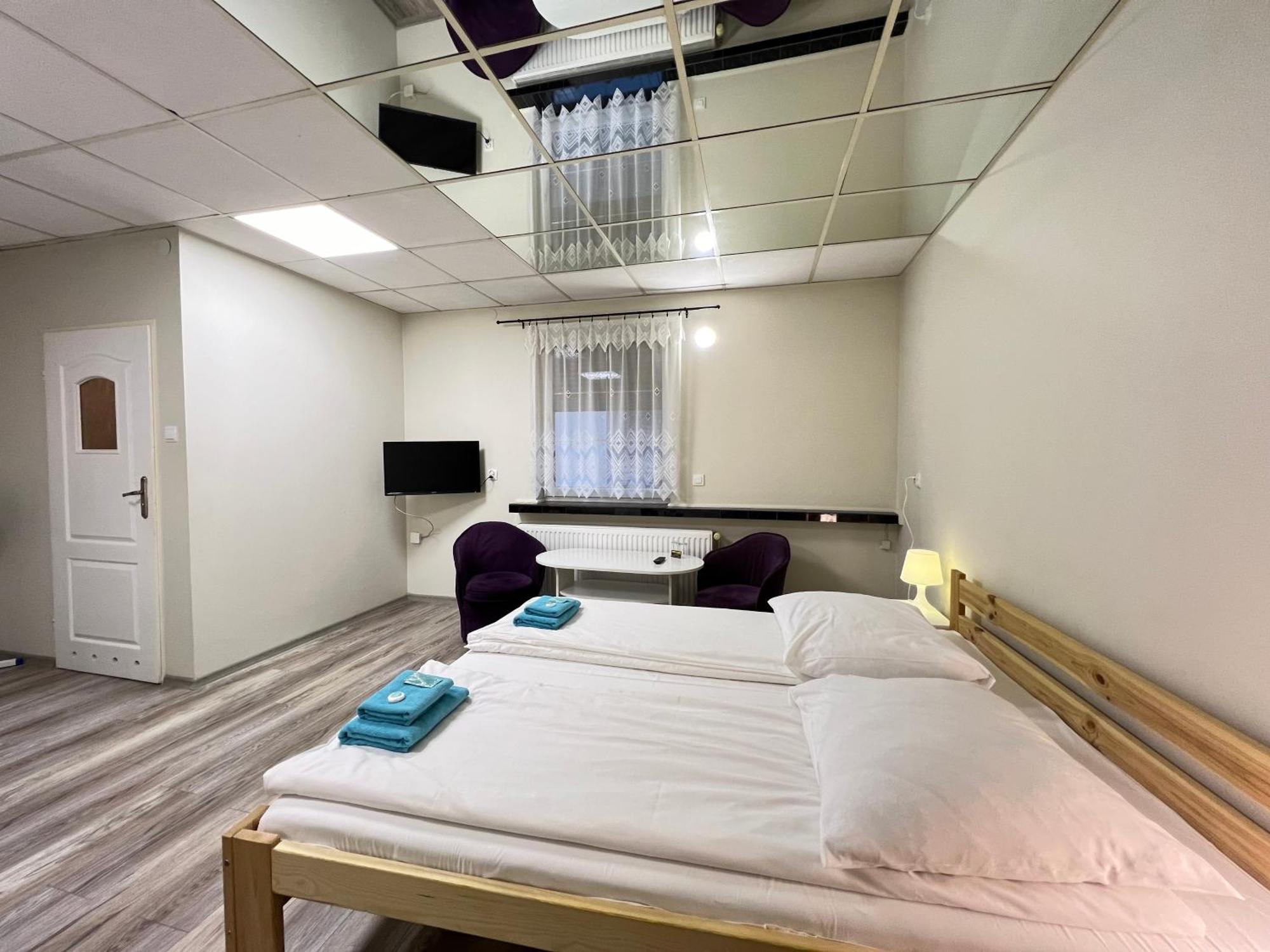 Hostel Etna - -noclegi *