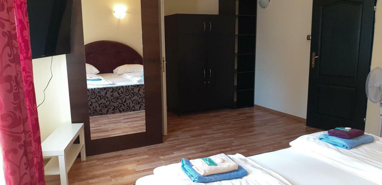 Hostel Etna - -noclegi *