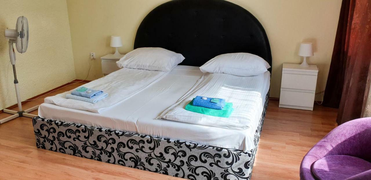 Hostel Etna - -noclegi